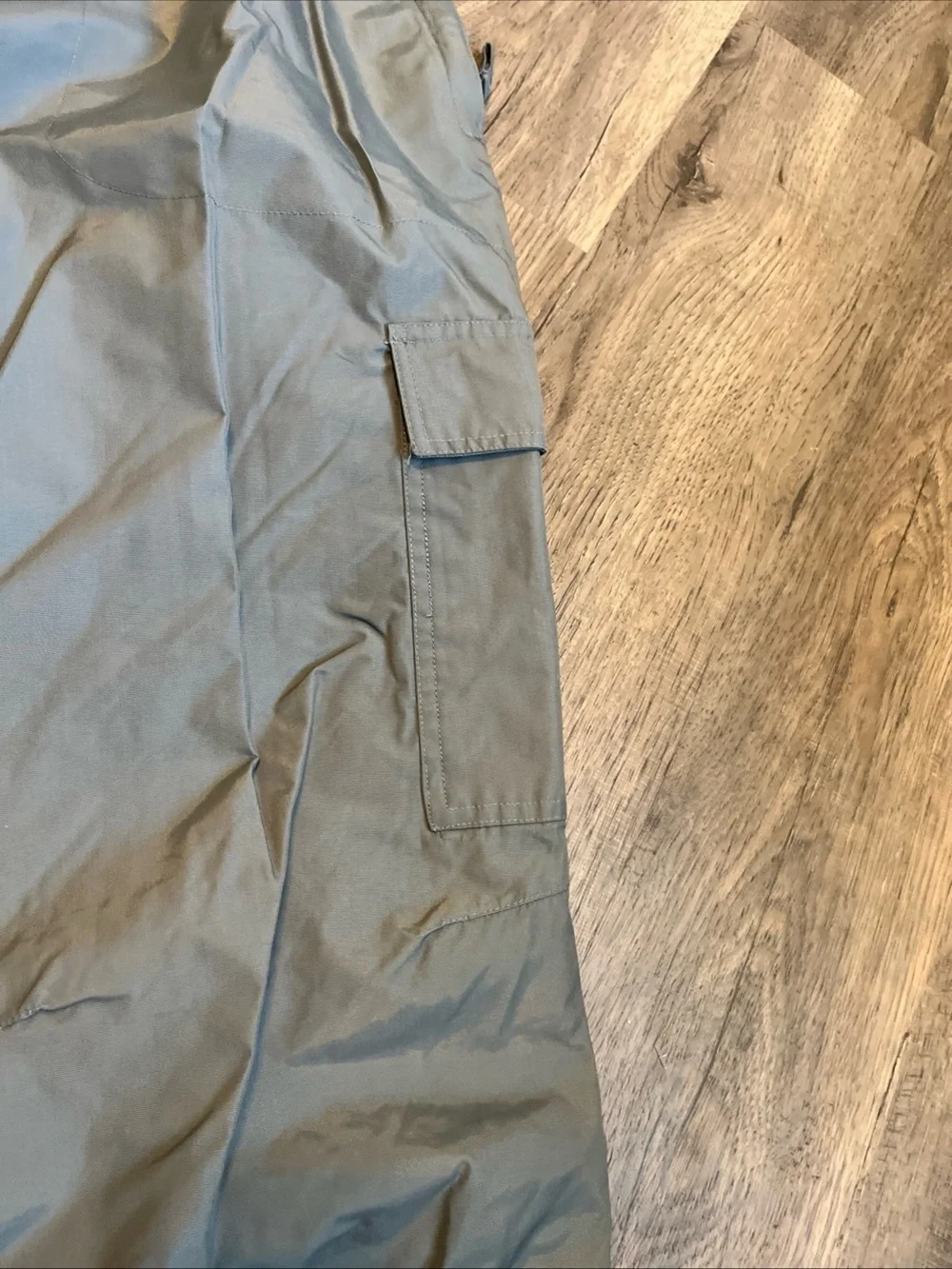 Men's Light Gray Cargo Snow Pants L